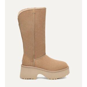 UGG Classic New Heights Cuffable Boot Size 8 Women Sand 1167773